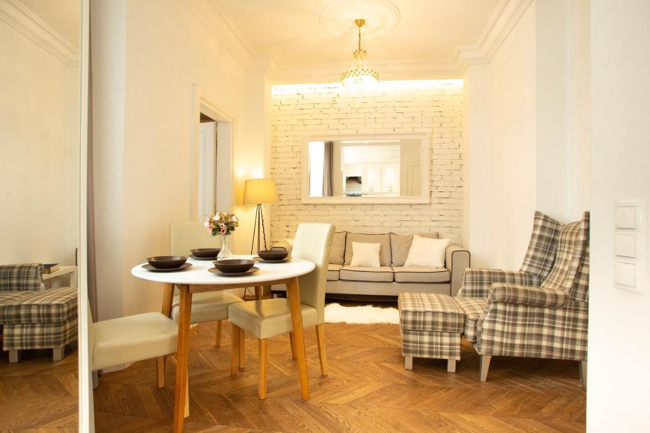 City Center - Golden Apartments - Dobr11A วอร์ซอ ภายนอก รูปภาพ