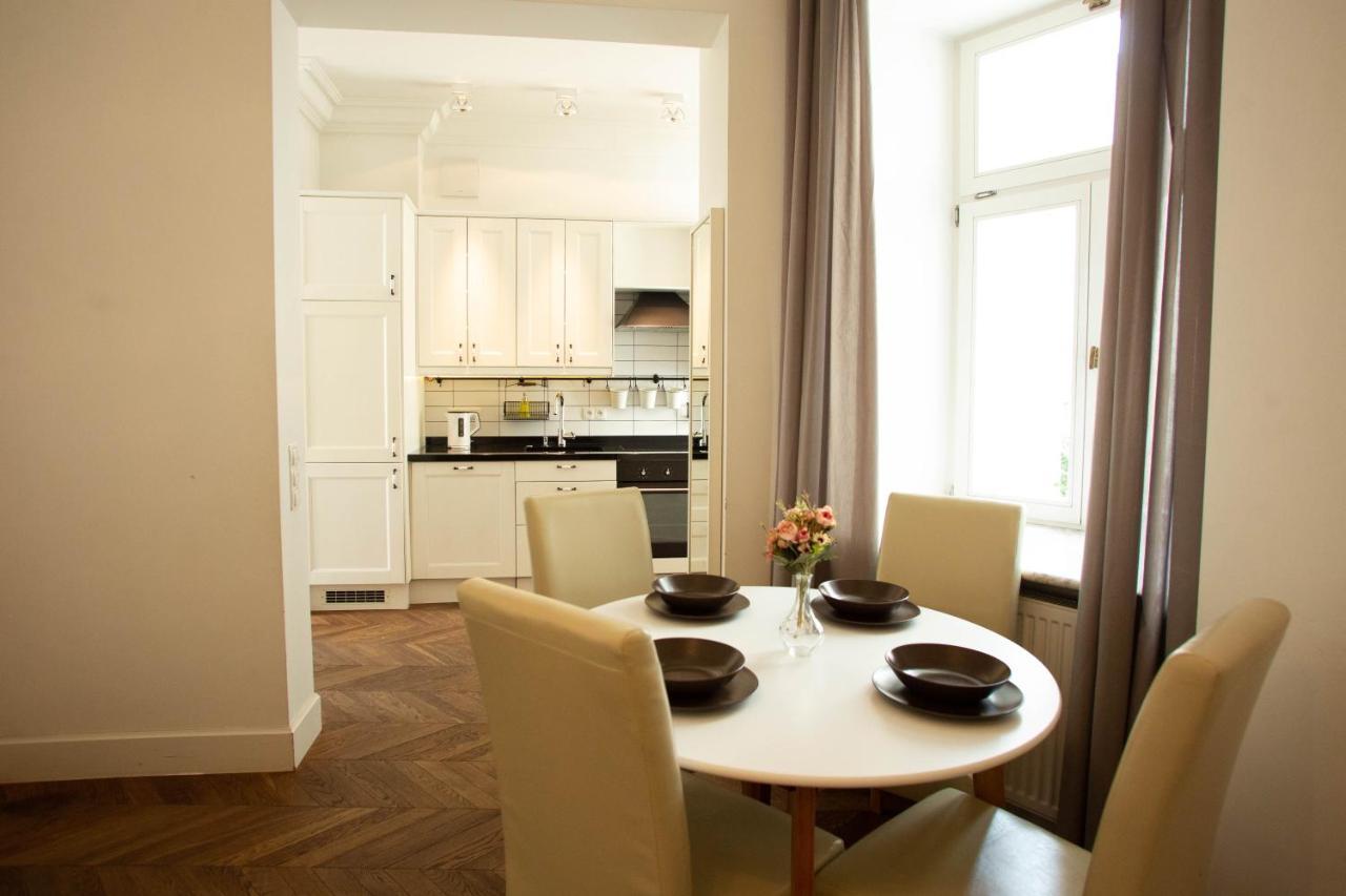 City Center - Golden Apartments - Dobr11A วอร์ซอ ภายนอก รูปภาพ