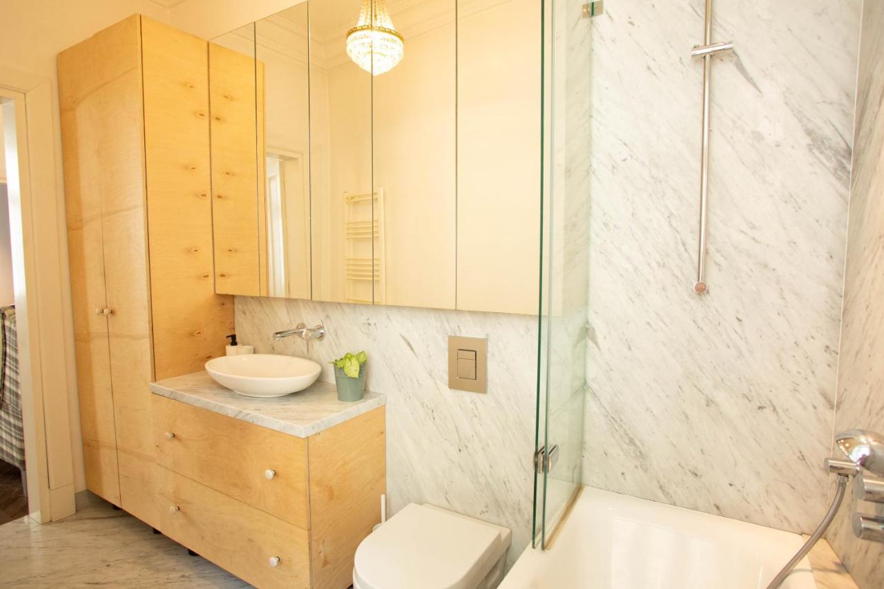 City Center - Golden Apartments - Dobr11A วอร์ซอ ภายนอก รูปภาพ
