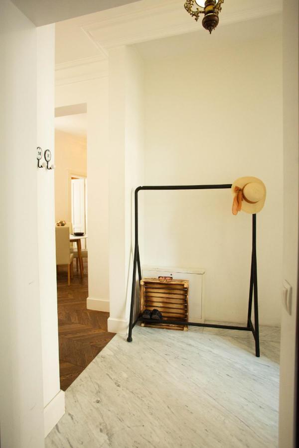 City Center - Golden Apartments - Dobr11A วอร์ซอ ภายนอก รูปภาพ