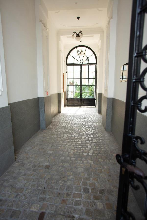 City Center - Golden Apartments - Dobr11A วอร์ซอ ภายนอก รูปภาพ